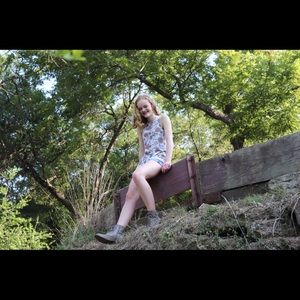 Meet your Posher, Jenna